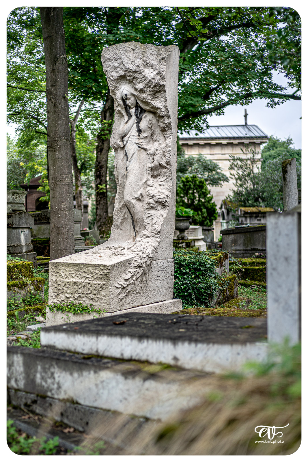 PERE LACHAISE