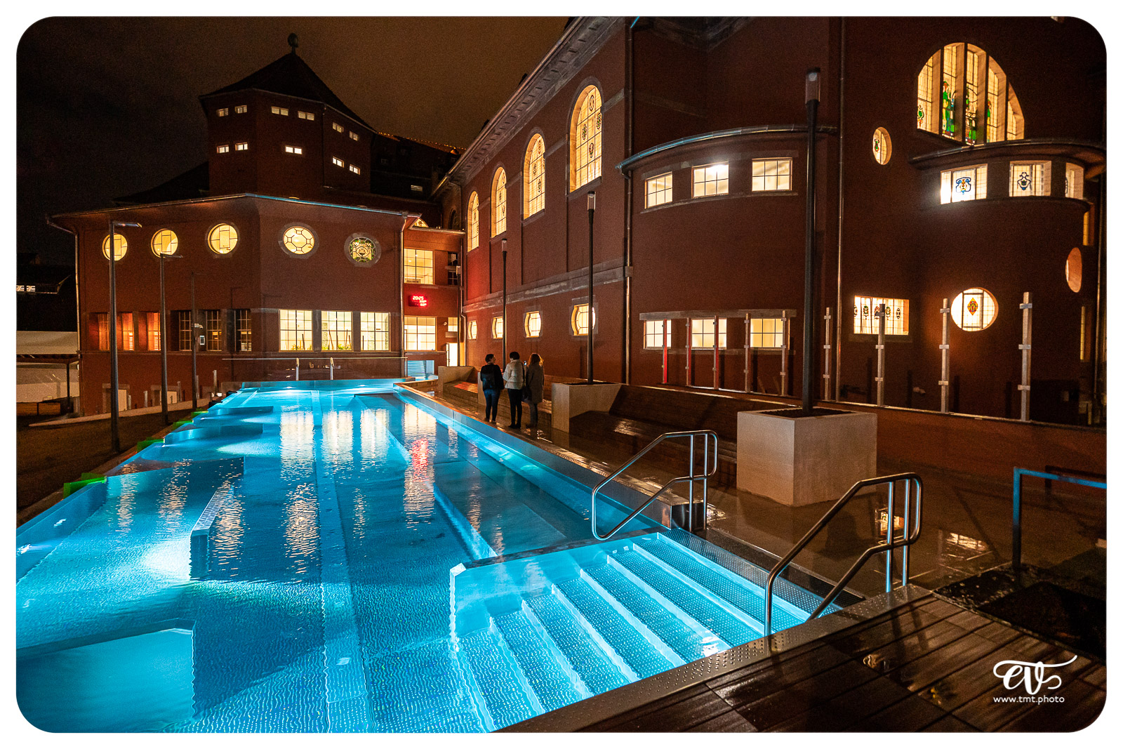 LES(NOUVEAUX) BAINS MUNICIPAUX DE STRASBOURG