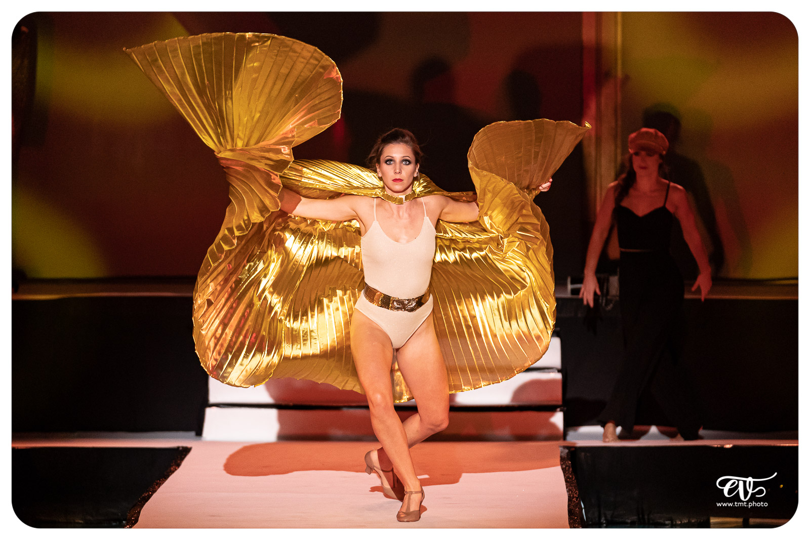 Le bns en mode haute couture 51743061309 o