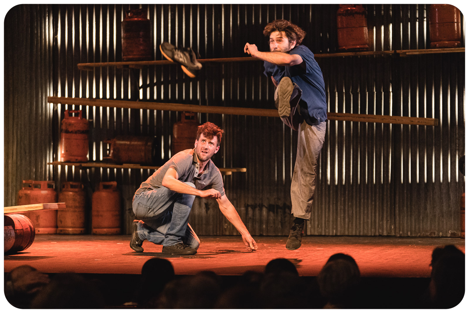 EXTREMITÉS (CIRQUE INEXTREMISTE)