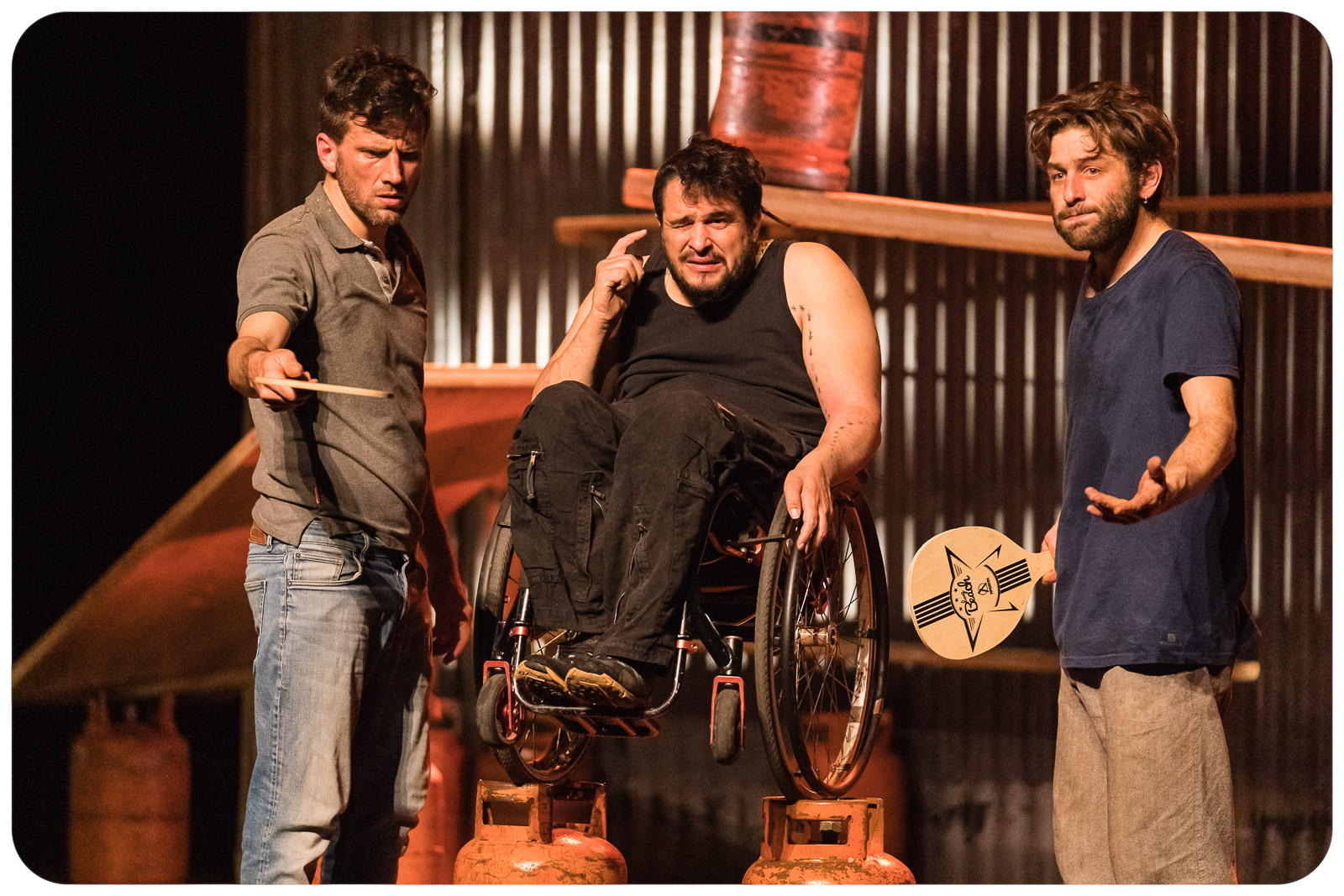 EXTREMITÉS (CIE CIRQUE INEXTREMISTE)