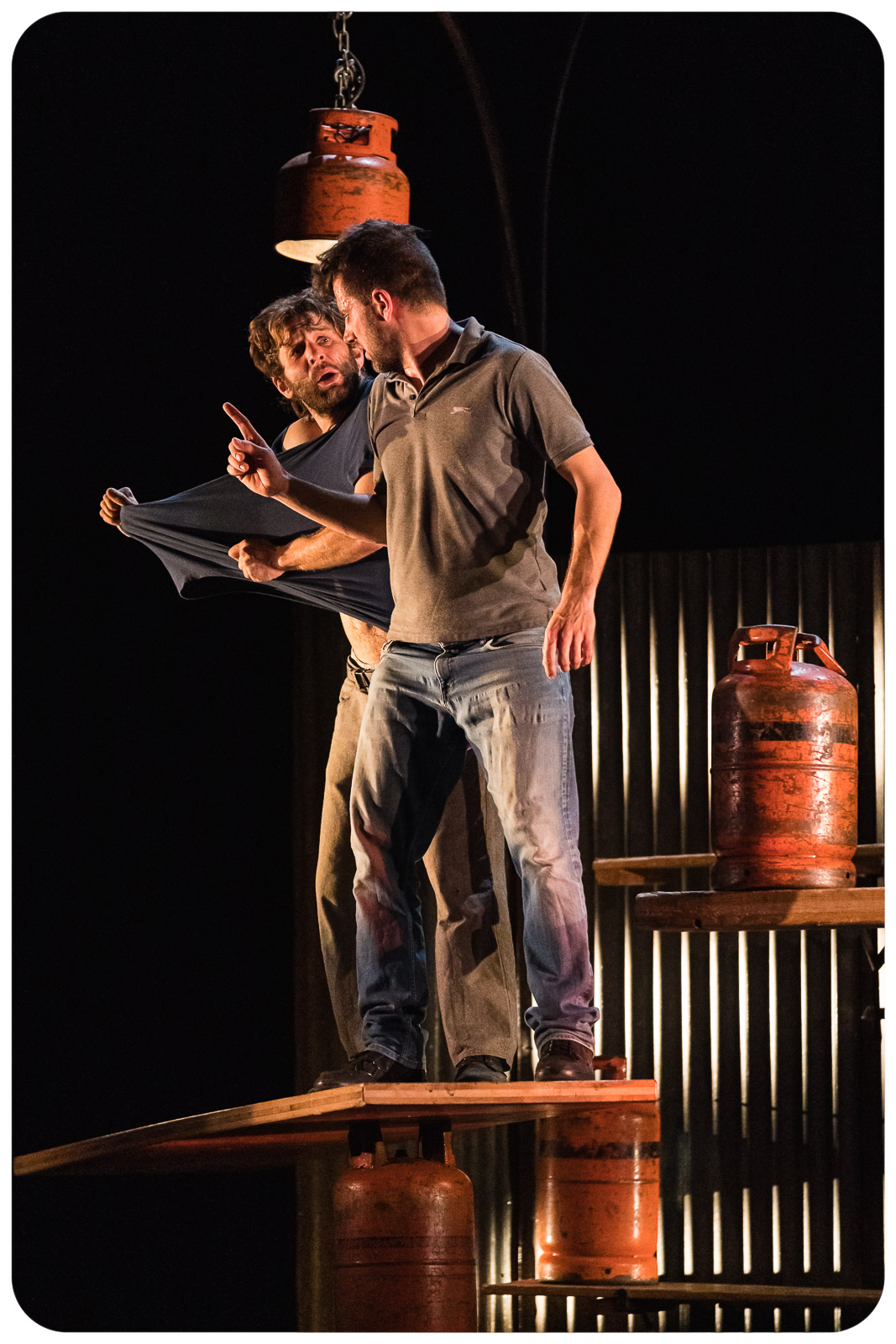 EXTREMITÉS (CIE CIRQUE INEXTREMISTE)