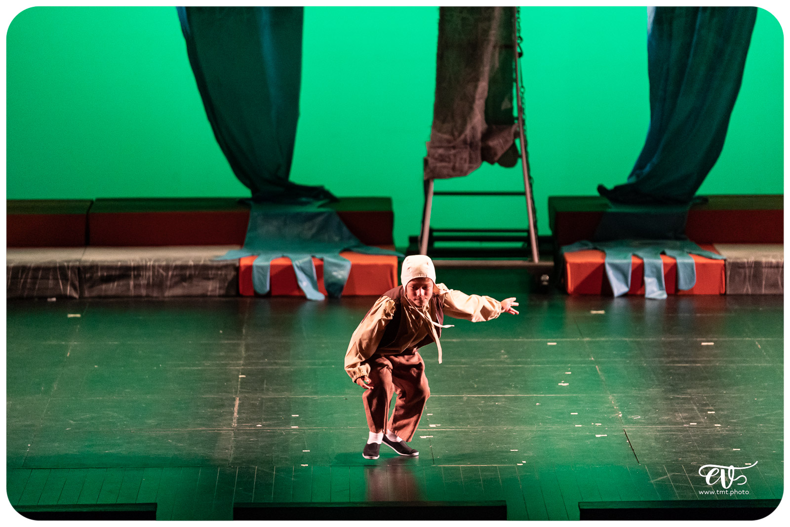 CHOREMANIA : LA DANSE DES FOUS (1518)