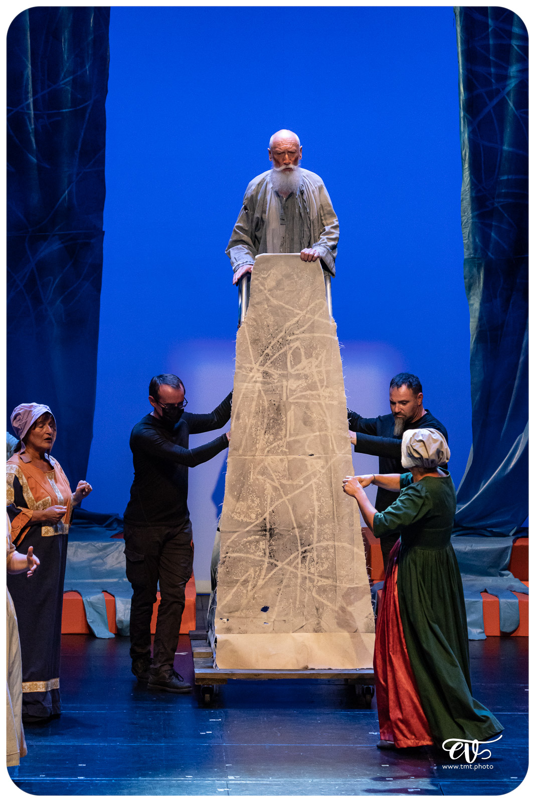 CHOREMANIA : LA DANSE DES FOUS (1518)