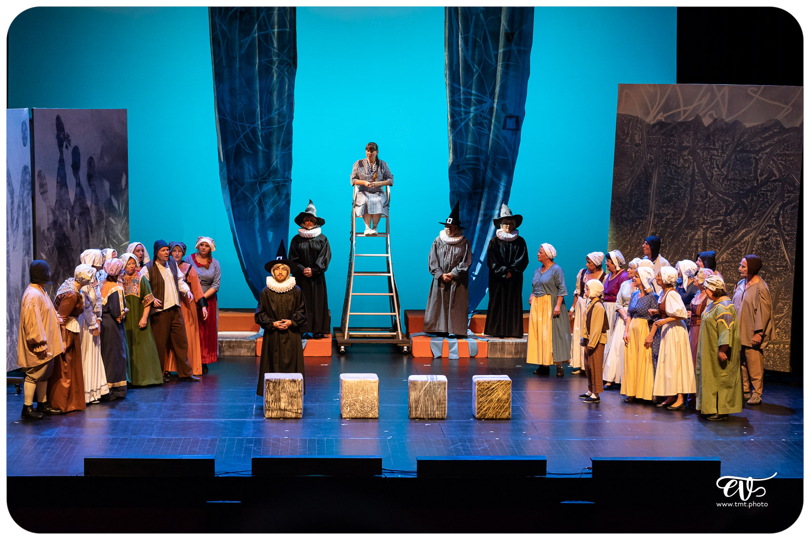 CHOREMANIA : LA DANSE DES FOUS (1518)