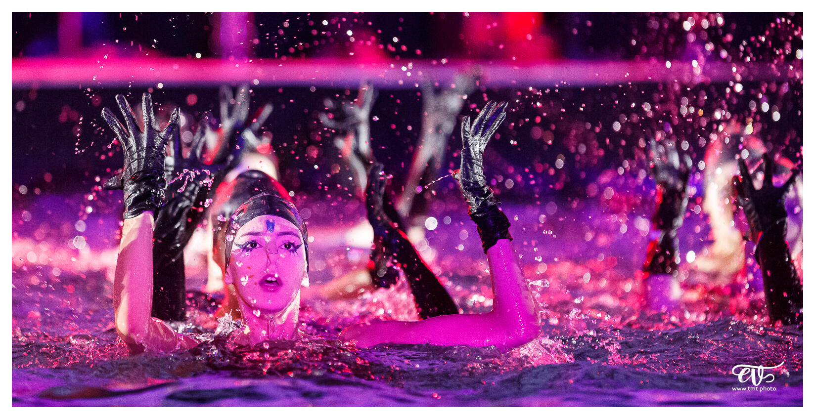 ILLUSIONS (BALLET NAUTIQUE DE STRASBOURG - BNS)