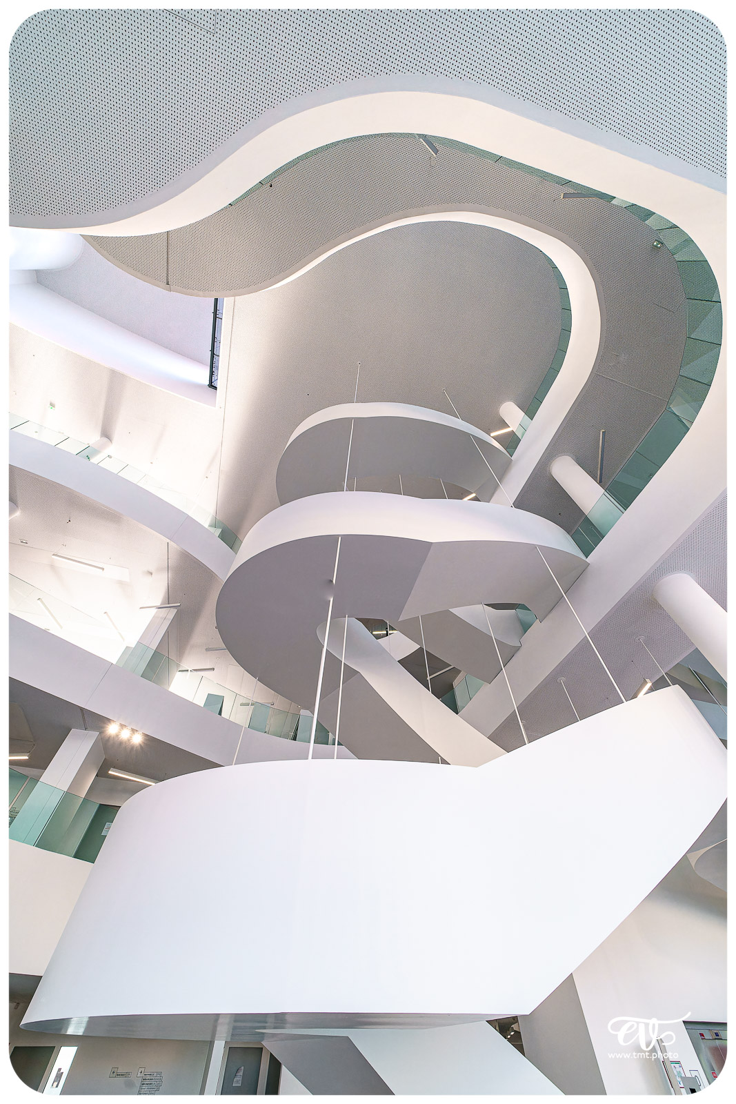 TWAPERO #32 AU STUDIUM