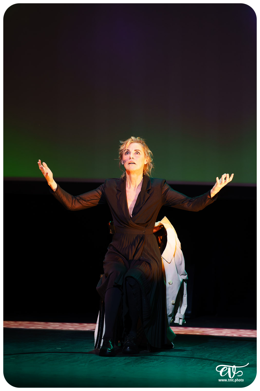 L'OCCUPATION (CIE LE CHAPEAU ROUGE)