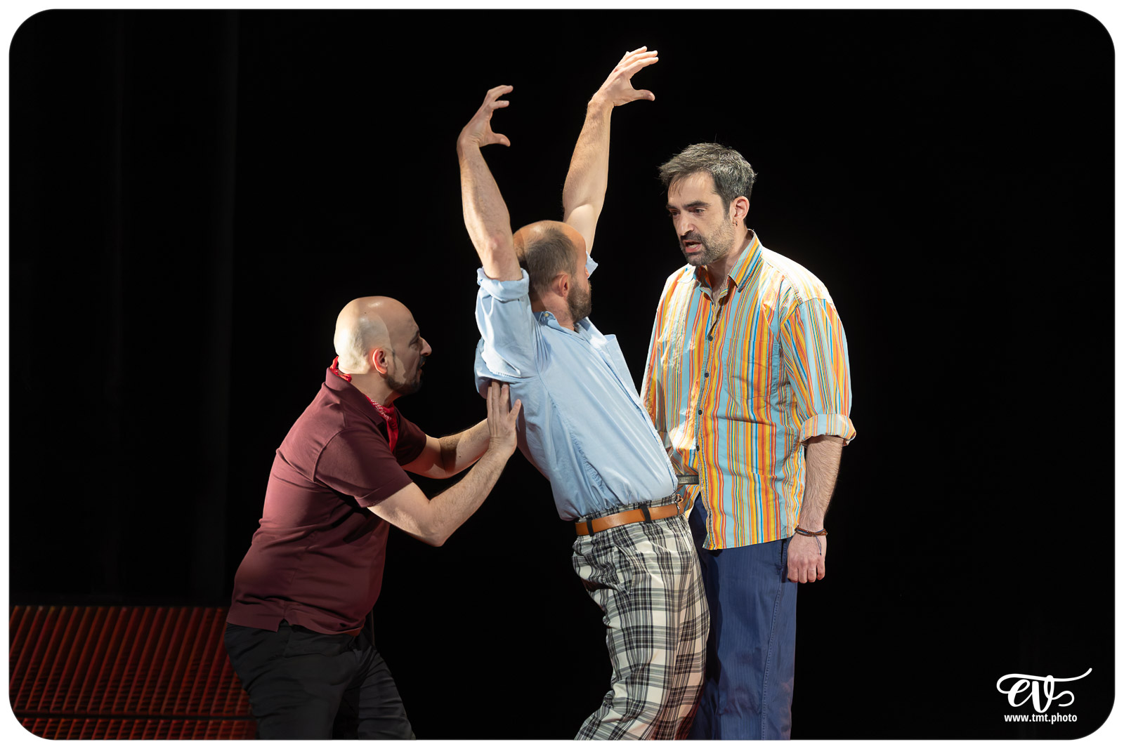 ANGÈLE (CARTOUN SARDINES THEATRE)