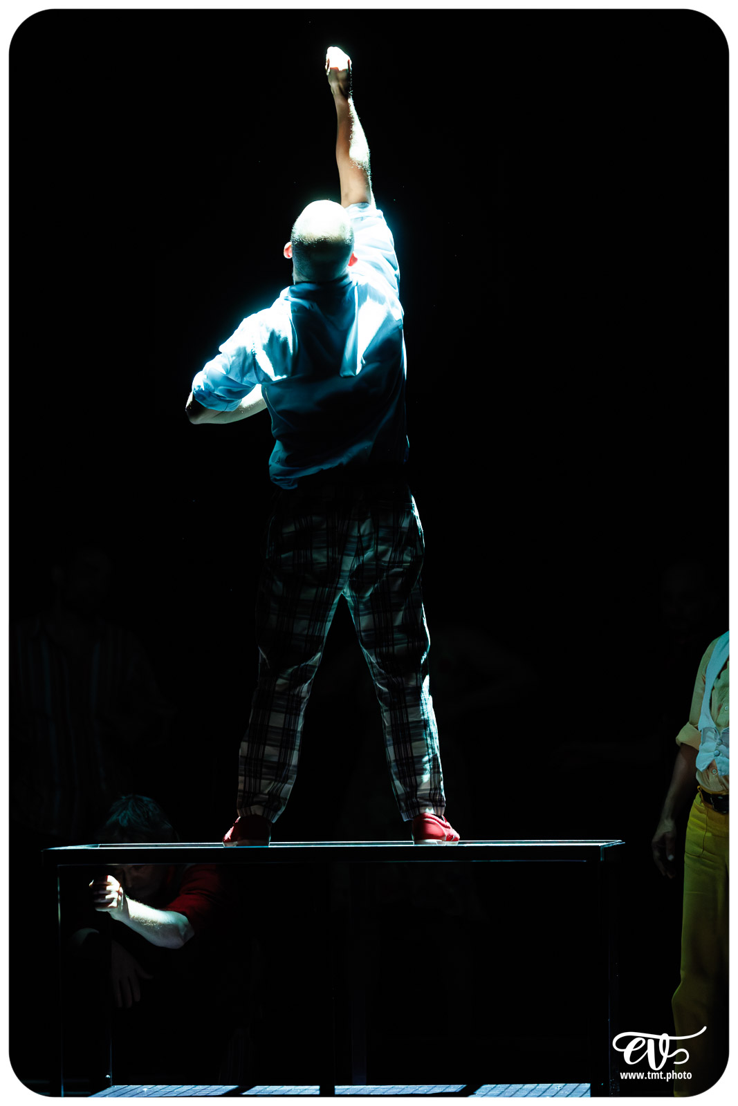 ANGÈLE (CARTOUN SARDINES THEATRE)