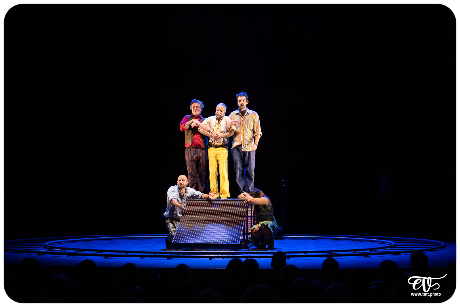 ANGÈLE (CARTOUN SARDINES THEATRE)