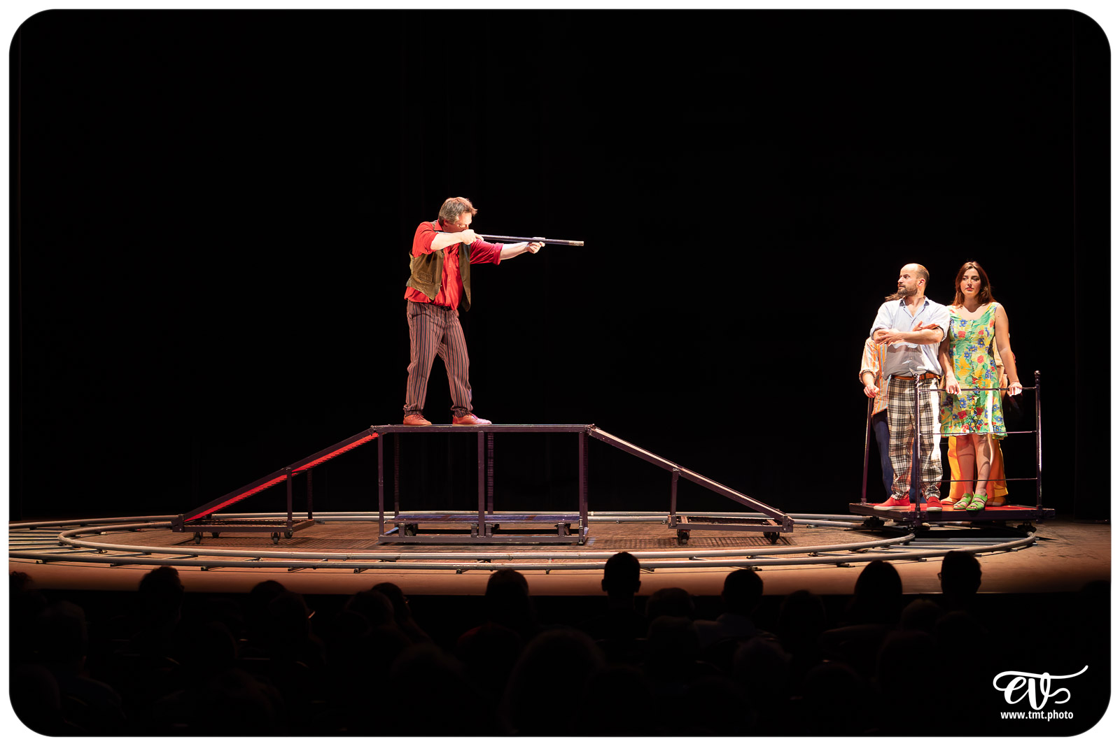 ANGÈLE (CARTOUN SARDINES THEATRE)