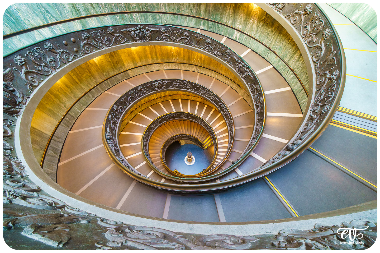 ROME - LA VILLE ETERNELLE